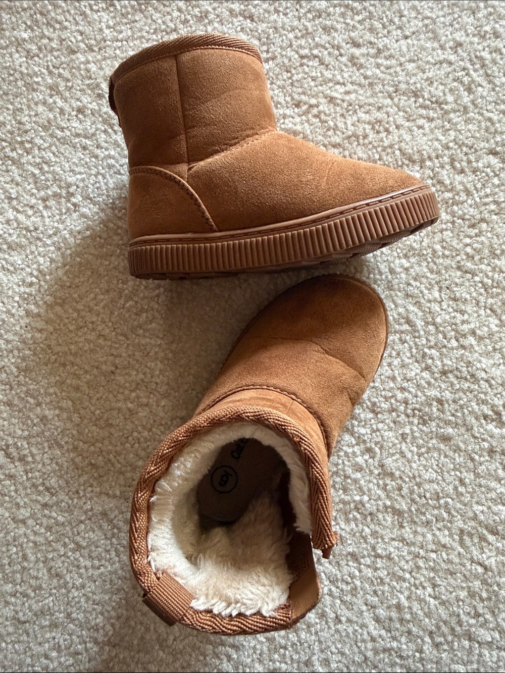 Cat and Jack Arlo cognac Kids Tan Faux-Suede Winter Boots size 6